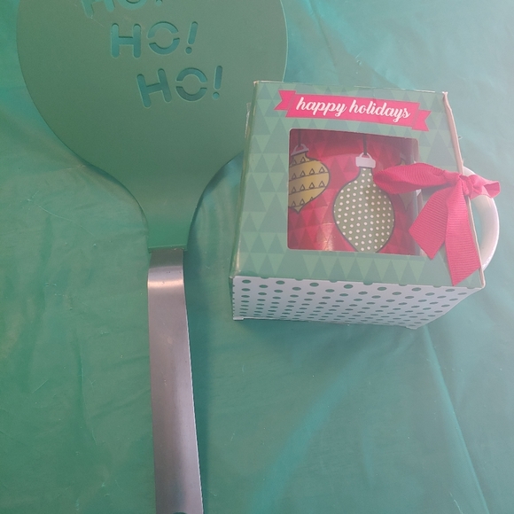 Holiday set - Picture 2 of 2